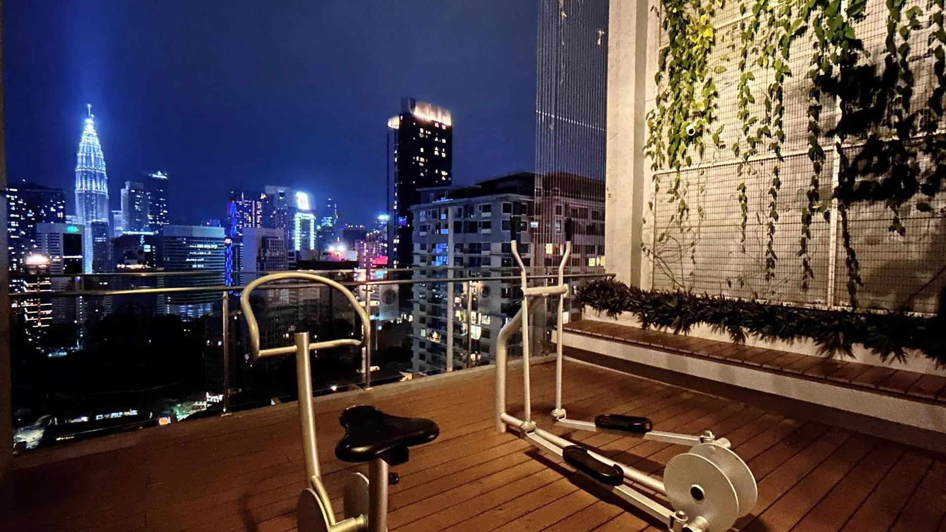 Ceylonz Suites By Manhattan Group クアラルンプール 0*,  マレーシア