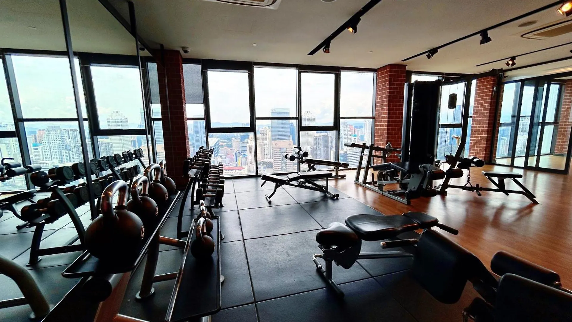 Ceylonz Suites By Manhattan Group クアラルンプール 0*,  マレーシア